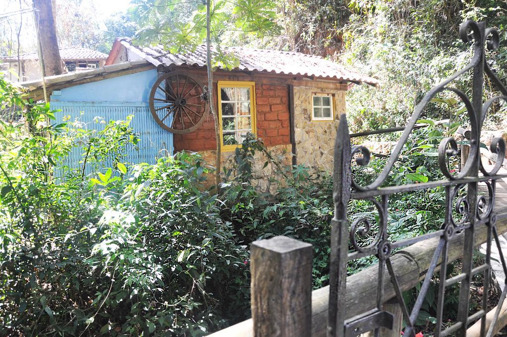 Pousada Ecologica Lua Bonita Do Nero Macacos  Exterior photo