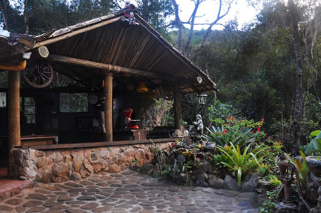 Pousada Ecologica Lua Bonita Do Nero Macacos  Exterior photo
